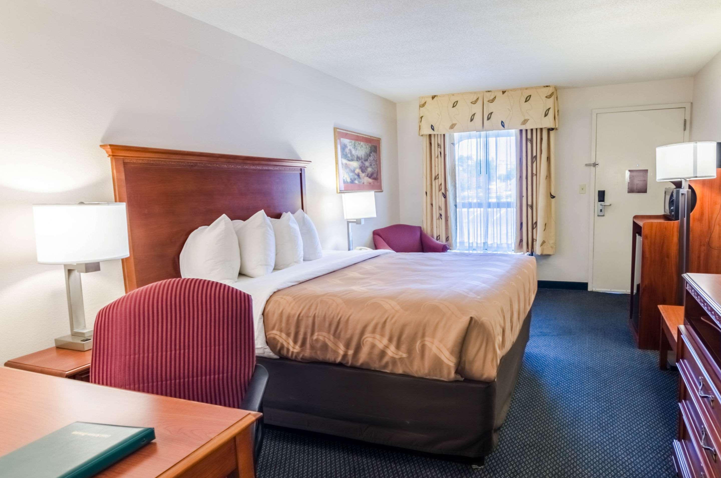 Quality Inn Lynchburg Near University Exterior foto