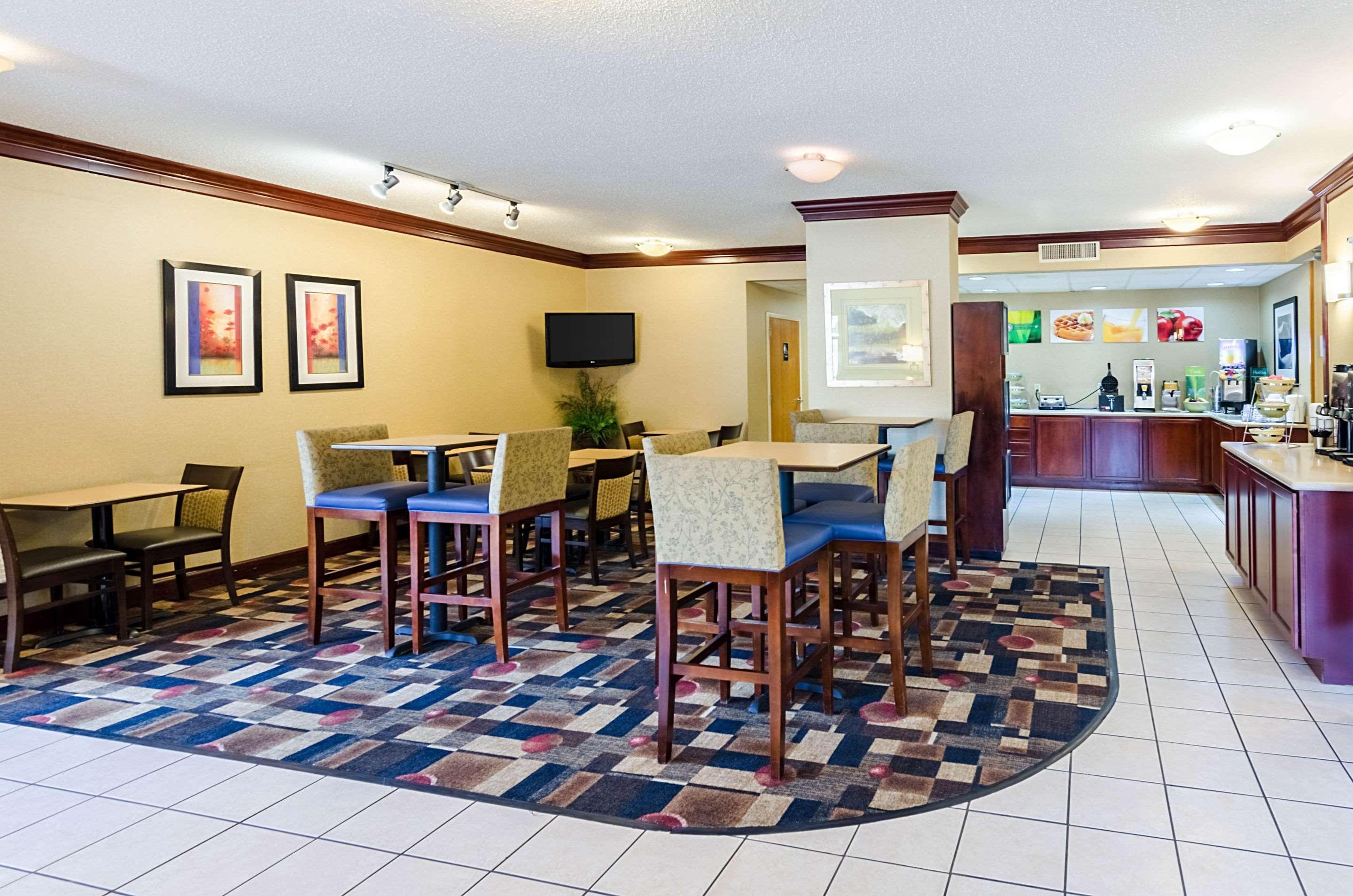 Quality Inn Lynchburg Near University Exterior foto